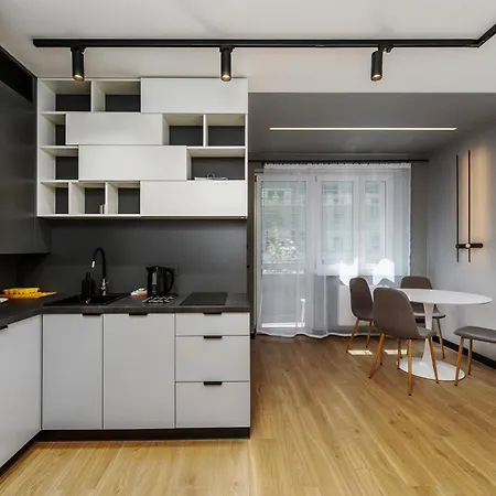 Topolowa Modern By Bookinghost * Cracovia