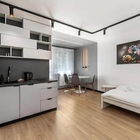 Apartment Topolowa Modern By Bookinghost *