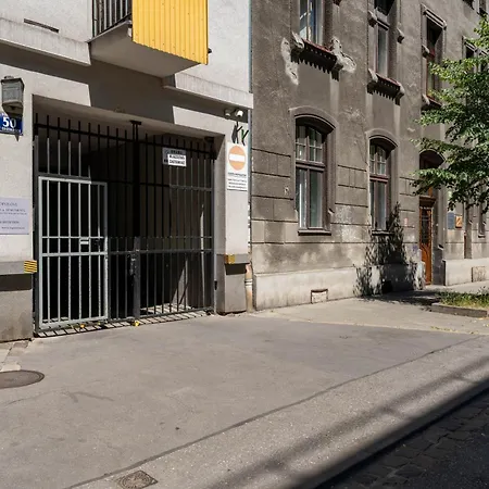 Topolowa Modern By Bookinghost Apartament *